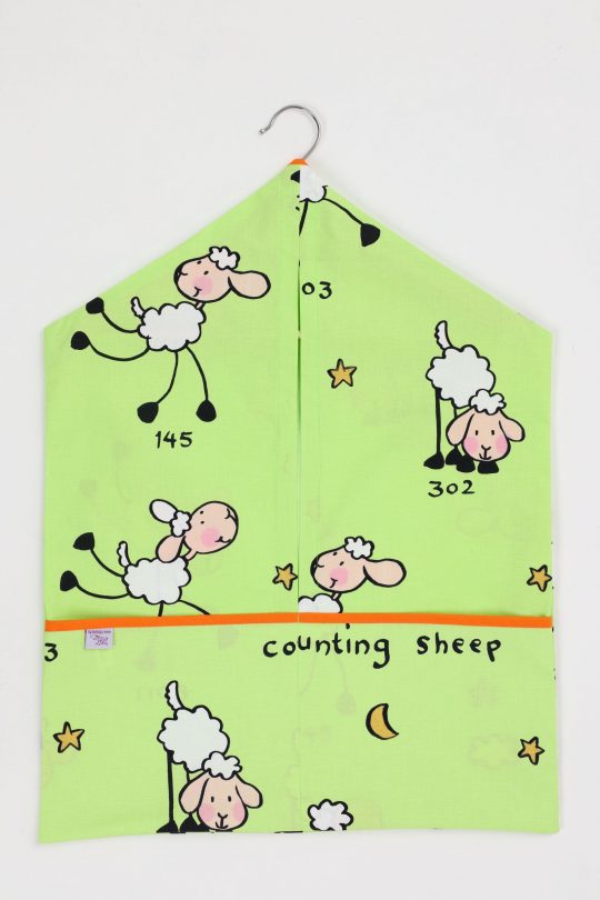 zöld bárány mintás oviszsák